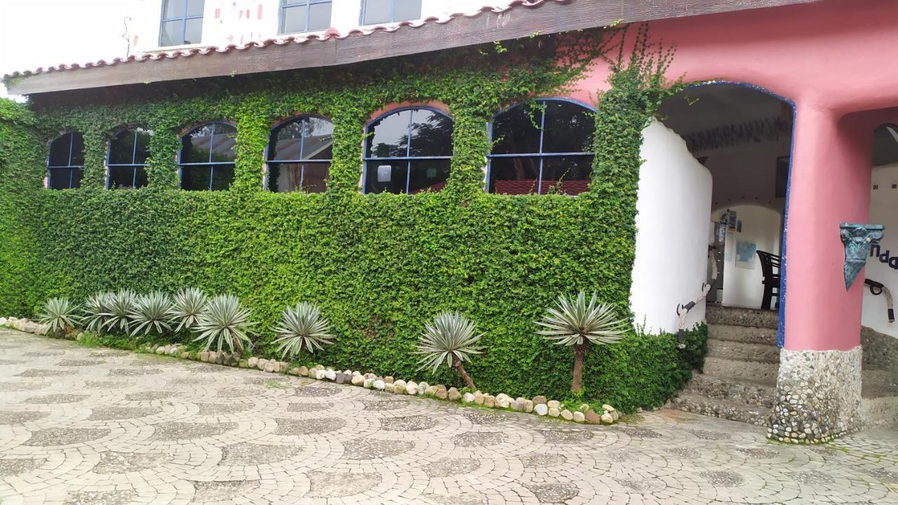 Hotel La Hasienda Kupang  Luaran gambar