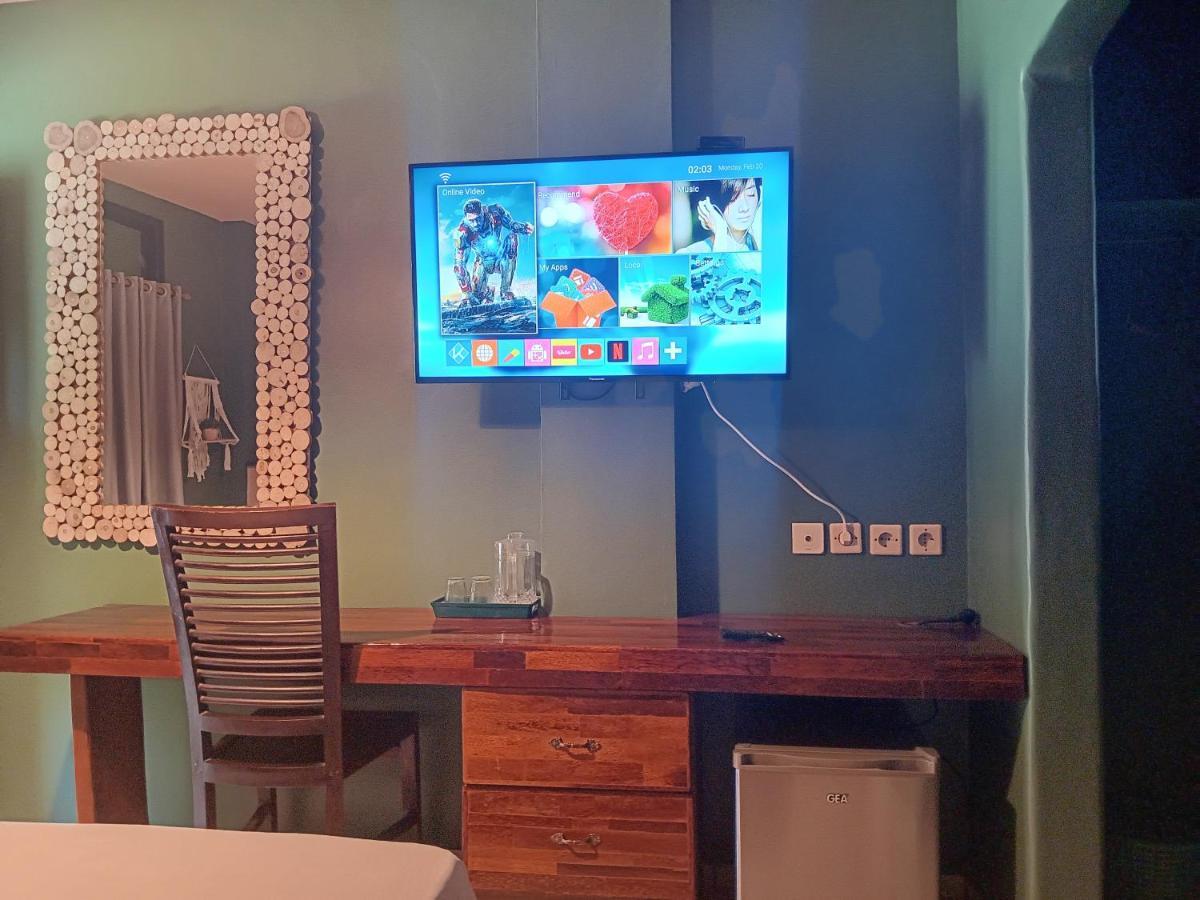 Hotel La Hasienda Kupang  Luaran gambar